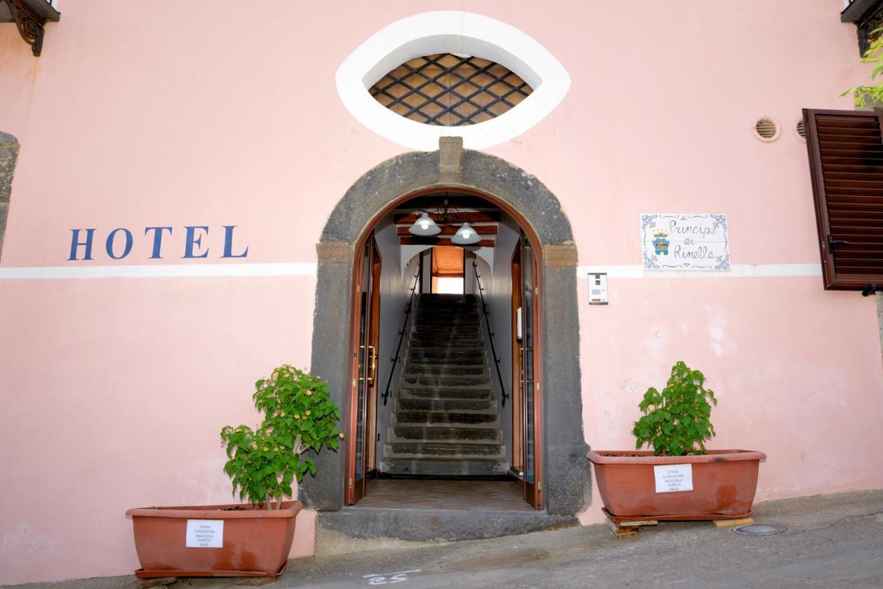 Hotel Principe Di Rinella Leni Eksteriør billede